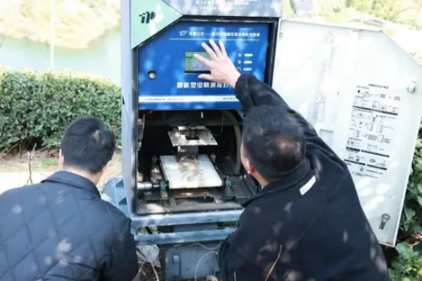 人民日报、央视新闻等权威媒体报道：托普云农ai“新农具”助力沃野耕“新”